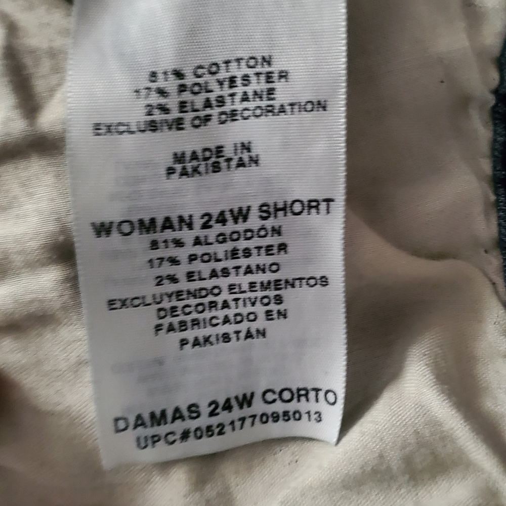 Jeans - Picture 2 of 3